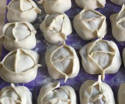 Russische Teigtaschen (Manti)