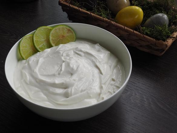Limetten-Zitronen-Quark