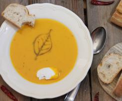 Karotten-Curry-Creme-Suppe