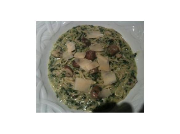 ww Nudeln mit Spinat und Champignons