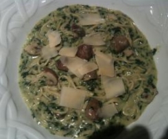 ww Nudeln mit Spinat und Champignons