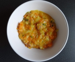 Möhrengemüse mit Heisswürstchen