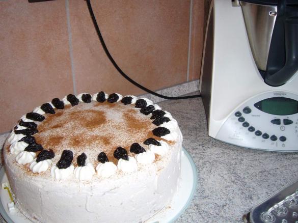 Zwetschgen Torte mit Zimtsahnefüllung