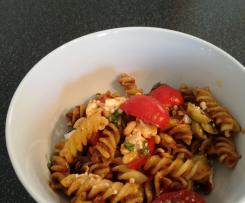 Variation Mediterraner Nudelsalat