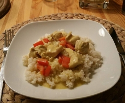 Curry-Geschnetzeltes mit Reis
