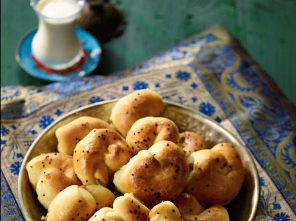 Schnecken mit Schafskäsefüllung - Peynirli Poğaça