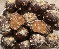 Mandel-Amarettini-Pralinen