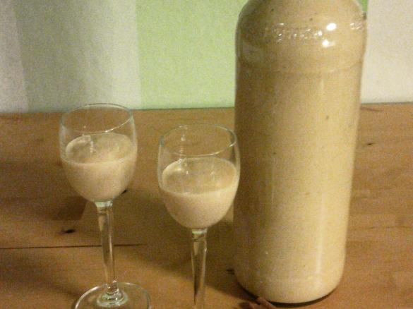 Eierlikör, winterlicher Eierlikör