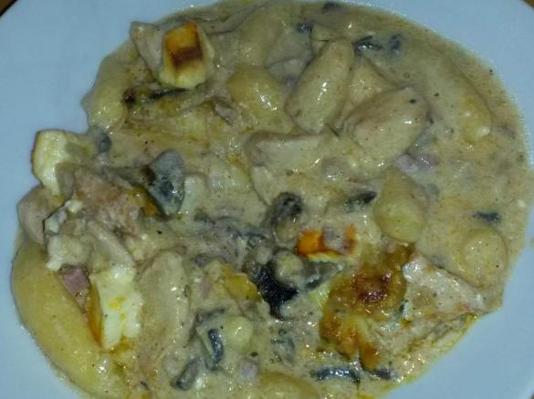 Winterlicher Schupfnudel-Auflauf