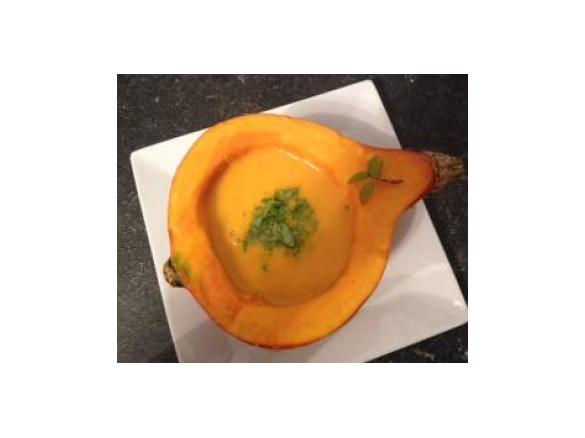 Kürbis-Kokossuppe pikant