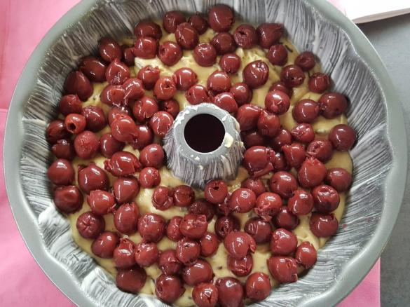 Schokoladen-Kirsch-Napfkuchen