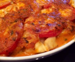 Tomate-Mozzarella-Auflauf mit Tortellini
