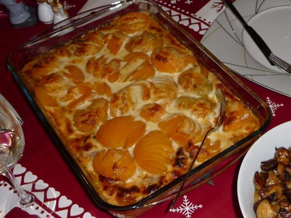 Medaillons mit Pfirsich in Gorgonzolasauce 