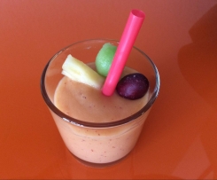  Smoothie auch für Anfänger/innen Mango Banane Pink Grapefruit und gefrorene Früchte