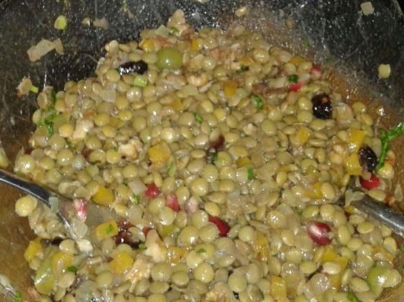 Linsensalat mit Cranberries und Granatapfel