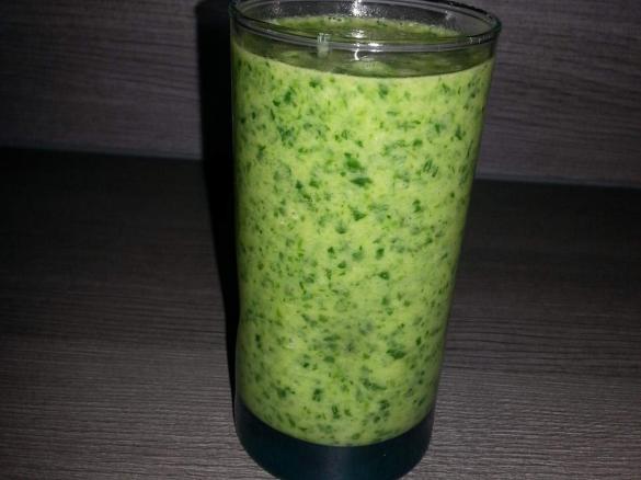 Bananen-Spinat Smoothie