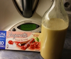 Likör Sauerkirsche mit Marzipan (Sahnelikör mit Sauerkirsch Yogurette)