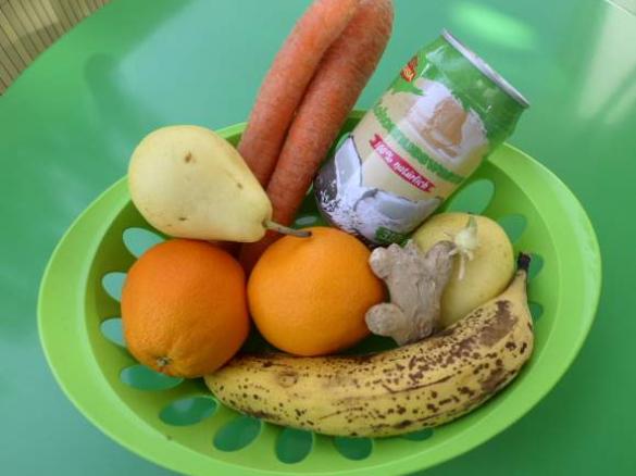 Birnen-Möhren-Orangen Smoothie