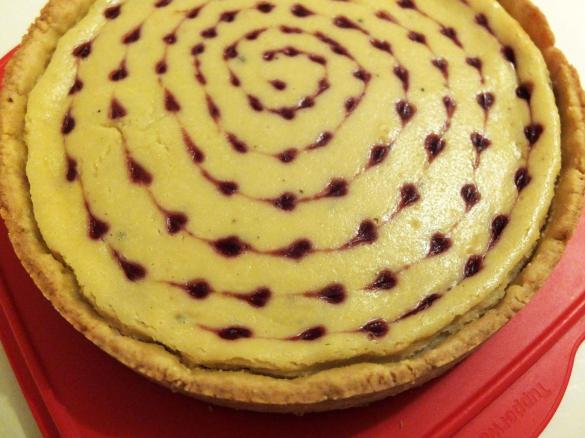 Himbeer-Herz-Käsekuchen