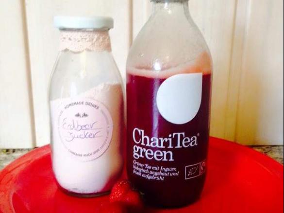 Erdbeer-Eistee-Sirup