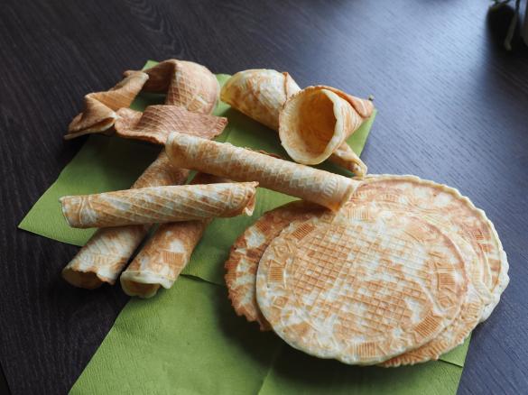 Hippen, Eiswaffeln, Glückskekse