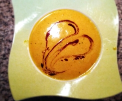 Kürbis - Kokos Cremesuppe mit Mango