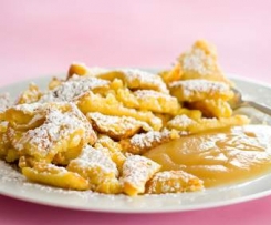 Kaiserschmarren mit Äpfeln
