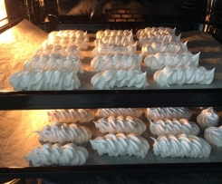 Merinque /  Baisermasse