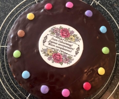 Kinder-Geburtstagskuchen mit viel Liebe, saftig