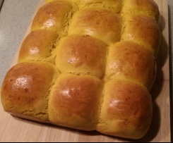 Kürbisbrötchen "Kürbiskissen"
