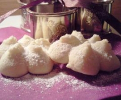 Butterplätzchen aus der Gebäckpresse