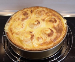 Bratapfelkuchen m. Vanillesauce - einfach & lecker!