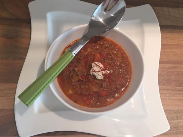 cremig, feuriger Bauerntopf