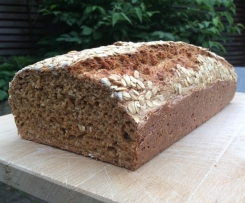 Vollkornbrot mit Möhren - vegan