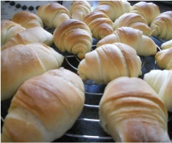 Soft Croissants (by Fairy Cakes)