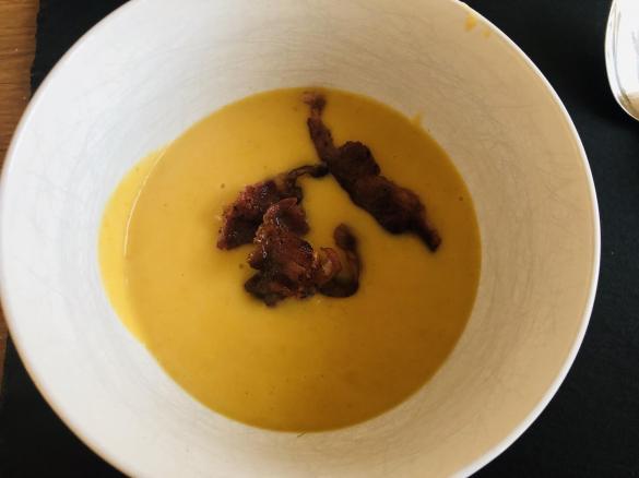 Kartoffelsuppe mit Speck