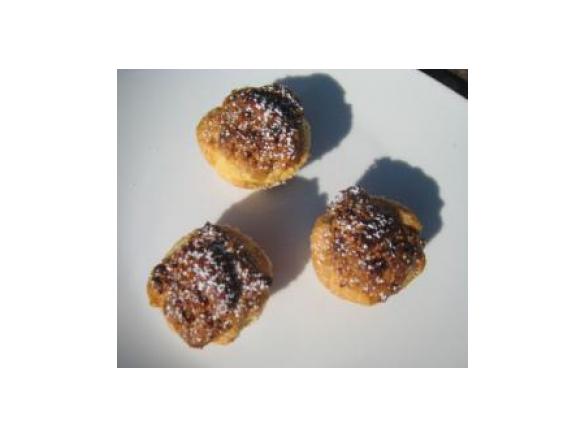 Kleine Nuß-Törtchen