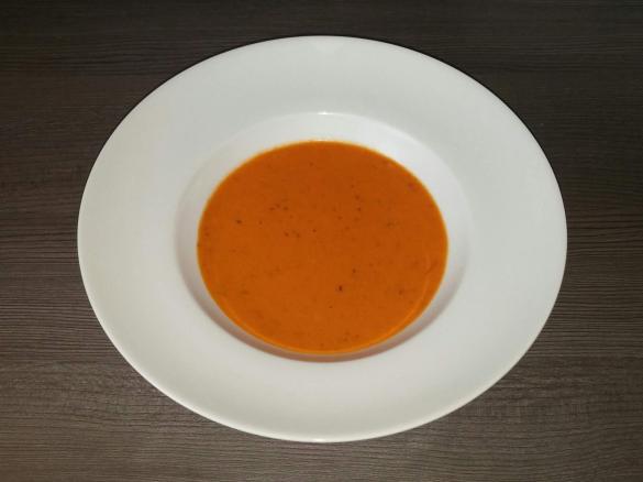 Pikante Tomatensuppe (sehr einfach)