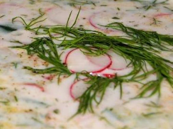 Kalte Kefir Gurkensuppe