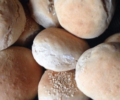 schnelle Dinkel-Weizen-Brötchen