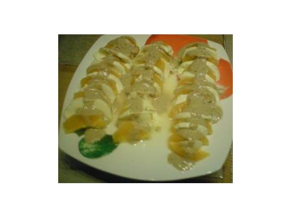 Orange-Mozzarella mit Joghurt Balsamico Dressing --> winterliche Vorspeise