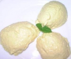 Limetten-Joghurt Creme mit weißer Schokolade