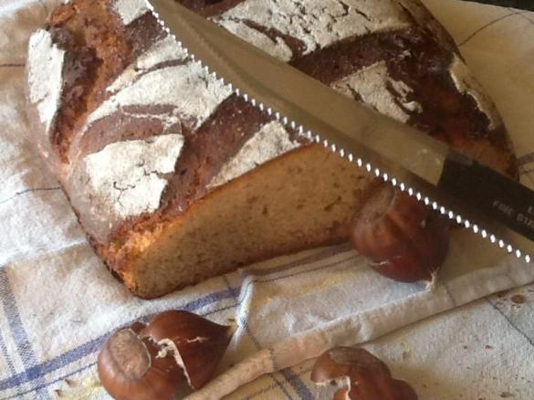 MARONENBROT SEHR KRUSTIG