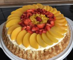 Biskuit-Obstboden mit Vanillecreme