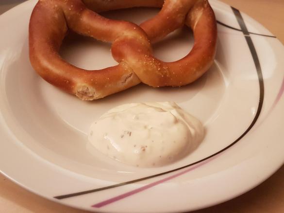 Knoblauch-Dip ohne Ei