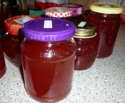 Quitten-Apfel-Gelee mit Schuss