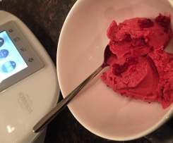 Schnelles Himbeer Eis