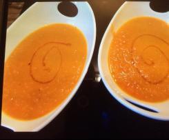 Variation Süßkartoffel-Möhren-Ingwer-Süppchen