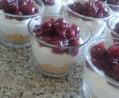 Kirsch-Käsekuchen-Dessert (Kuchen im Glas)
