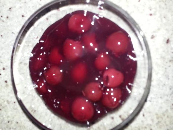 Kirschgrütze / rote Grütze à la Thermiküche Maichingen